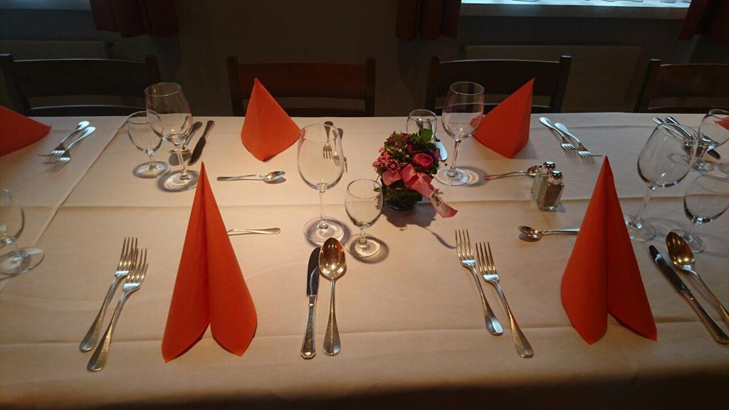 Hotel & Restaurant Stadthof Glarus Zewnętrze zdjęcie