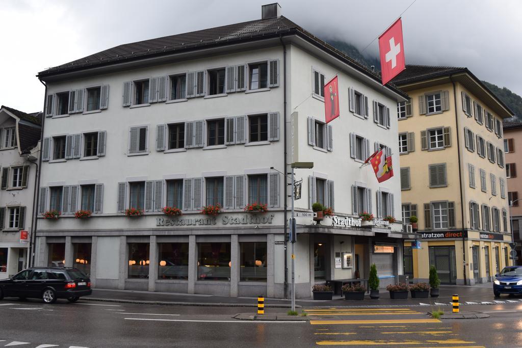 Hotel & Restaurant Stadthof Glarus Zewnętrze zdjęcie