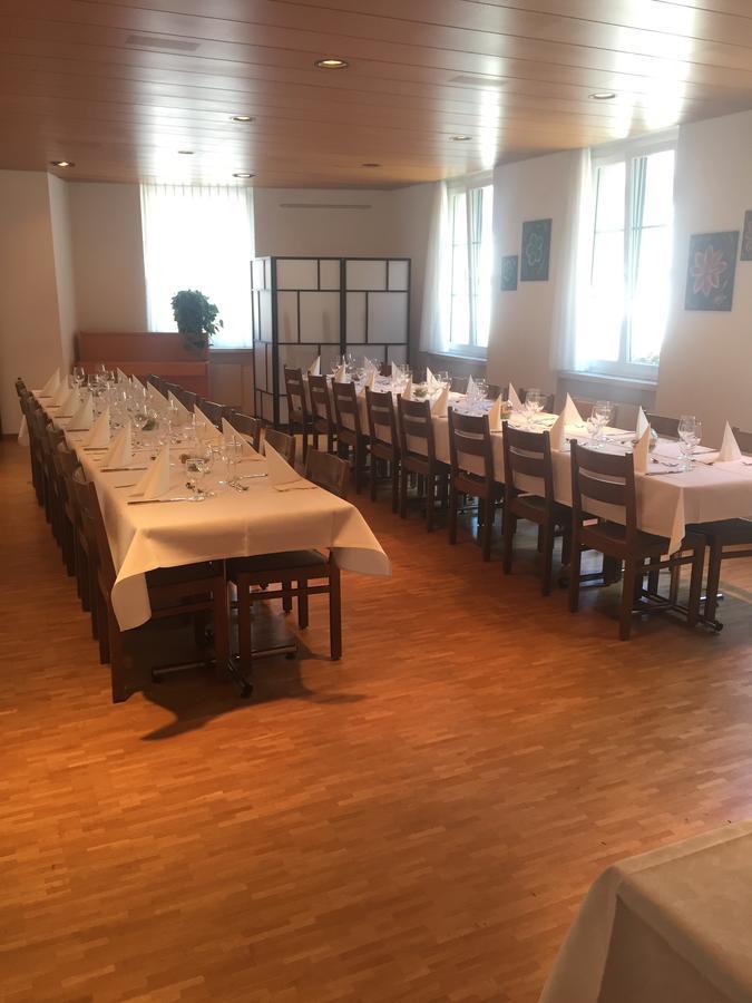 Hotel & Restaurant Stadthof Glarus Zewnętrze zdjęcie