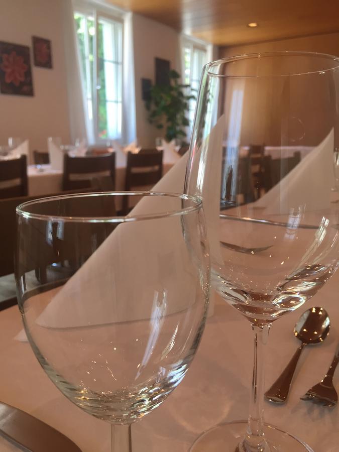 Hotel & Restaurant Stadthof Glarus Zewnętrze zdjęcie
