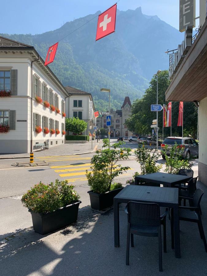 Hotel & Restaurant Stadthof Glarus Zewnętrze zdjęcie
